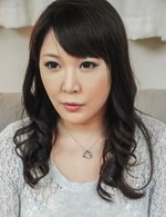 Hinata Komine Asian gets ear stings and sex toys in her asshole