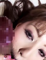 チンコに貪り付くのはキュートな矢沢りん。丸見えのおマンコを鑑賞しながら正常位でガンガン突きまくり。そのまま中出し！